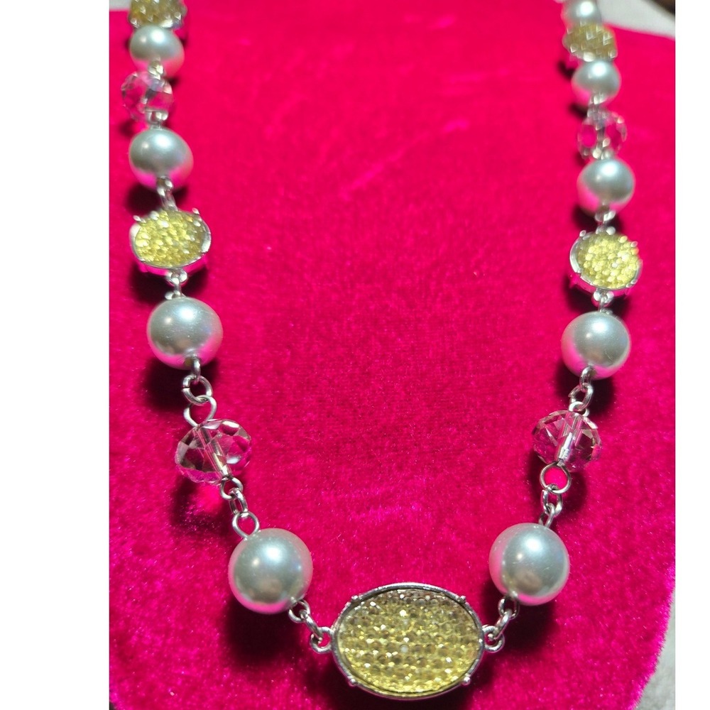 Ann Taylor Silver Tone Faux Pearl Rhinestone Oval Beaded Statement Necklace